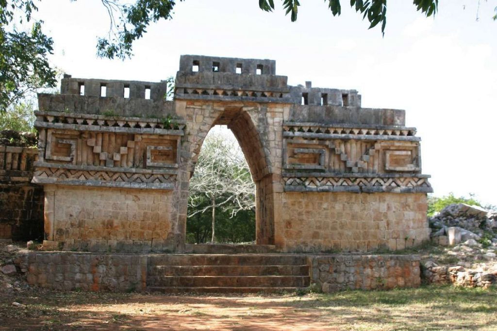 Arco Maya
