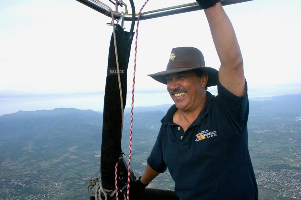 El Capitán Mario Lemus