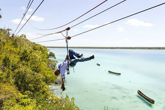 Tirolesas en Bacalar