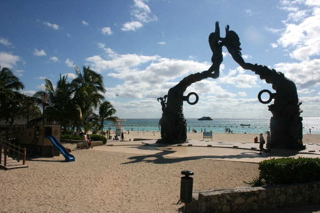 Entrada en Playa del Carmen