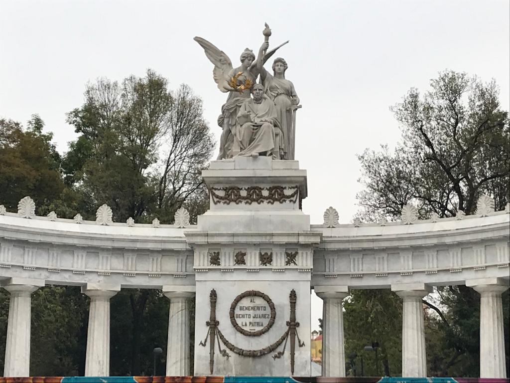 Hemiciclo a Juárez