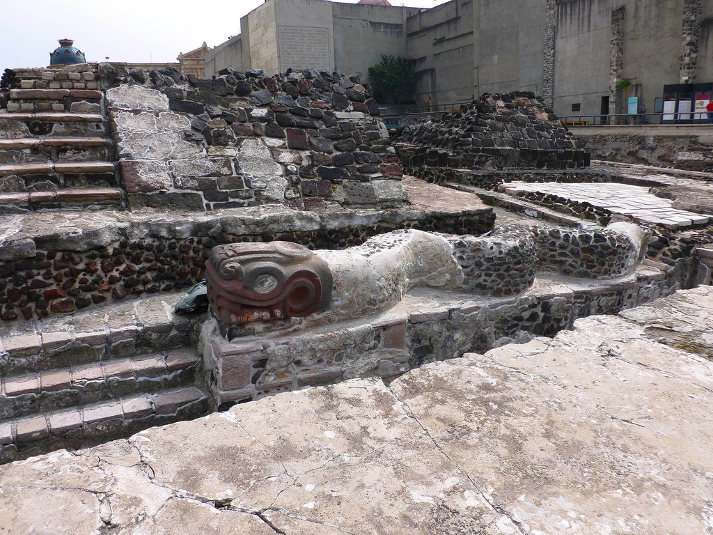 Serpiente en el Templo Mayor